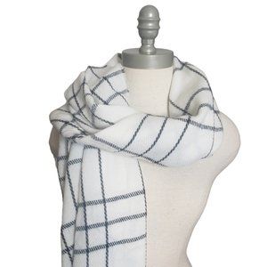 CT823 Primark NWT Black & White Shawl